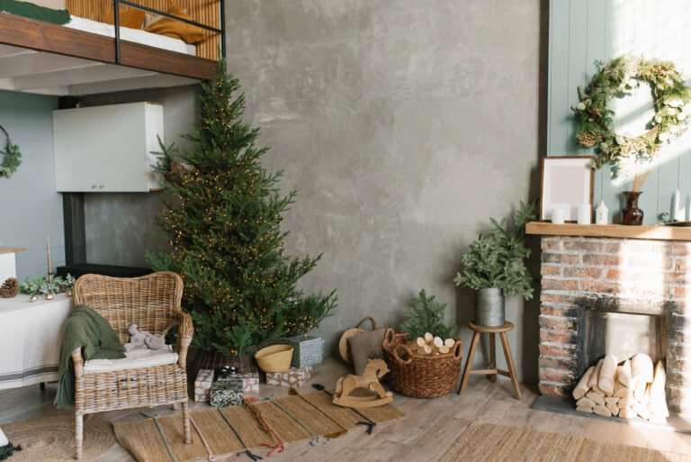 The One Color Mistake to Avoid With Your Christmas Fireplace Mantel Decor